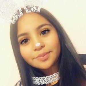 Meet your Posher, Alondra